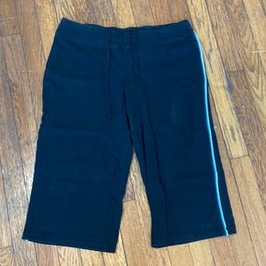 Champion Drawstring Capri-Length Workout Pants Size L